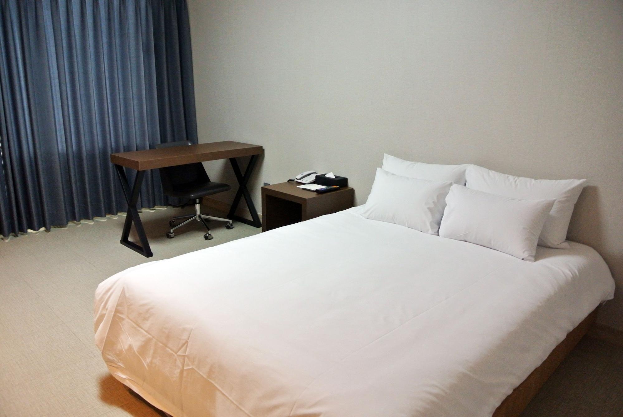 Jeju Noblesse Hotel Екстериор снимка